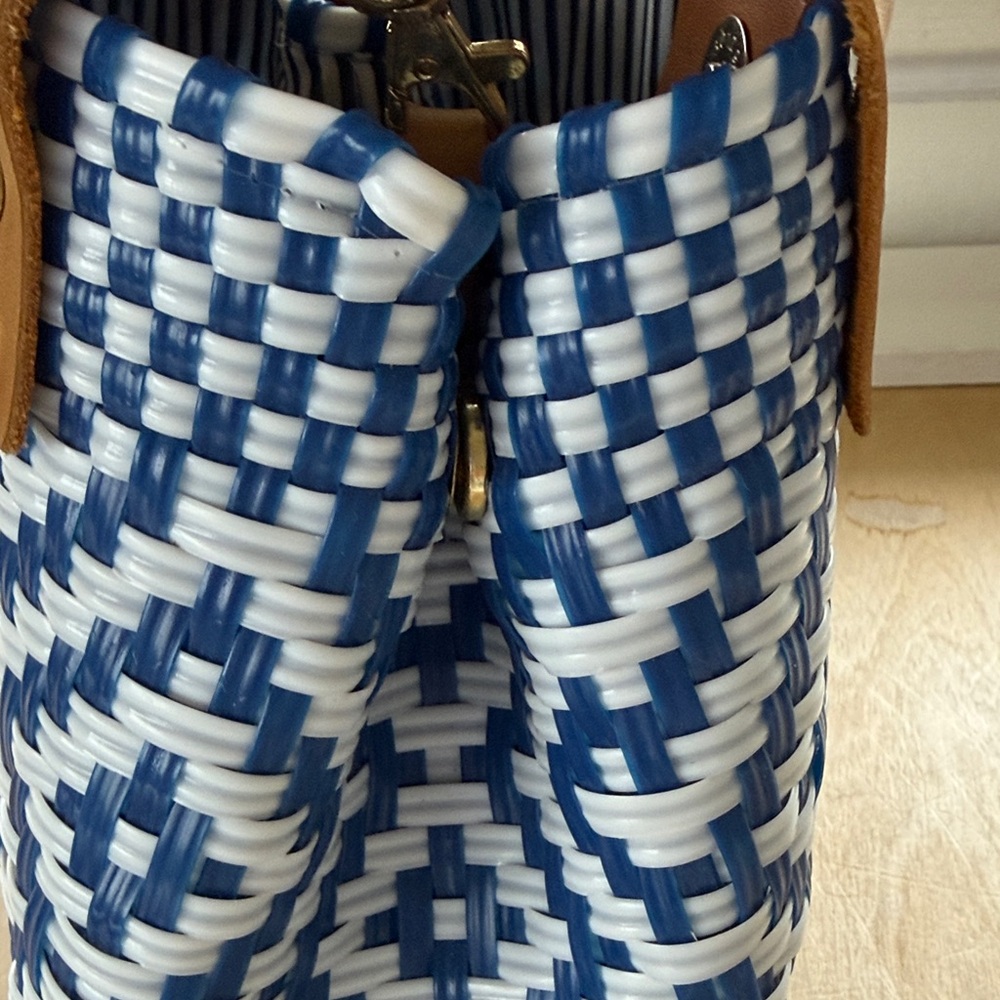 Elegant Blue and White Woven Tote with Tan Leather Straps - Picture 3 of 13